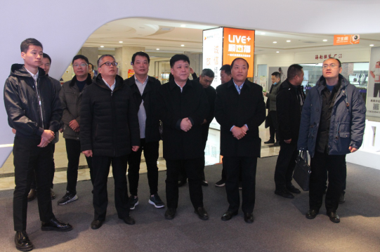 福州市連江縣委書記周應(yīng)忠一行到順和集團(tuán)參觀調(diào)研